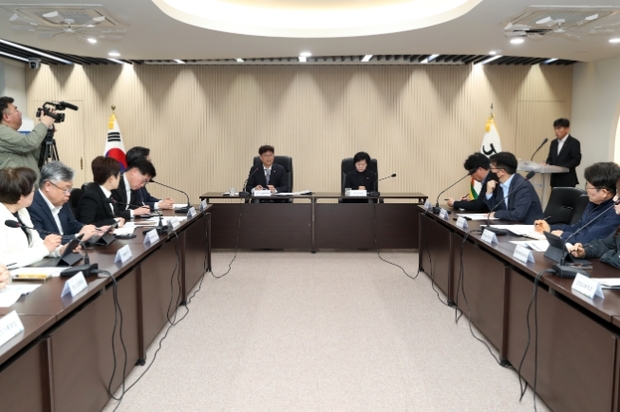 제주도, 박천수 행정부지사 도지사 권한대행 체제 전환